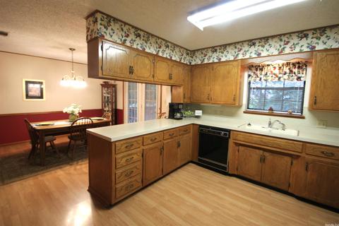 1717 Harmon, Benton, AR 72015 photo 22