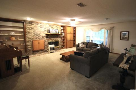 1717 Harmon, Benton, AR 72015 photo 18