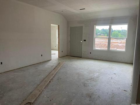 1981 Milburn Dr, Benton, AR 72015 photo 6
