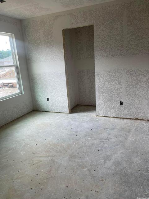 1981 Milburn Dr, Benton, AR 72015 photo 8