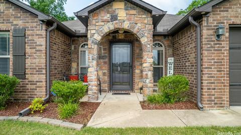 1300 Crossing Loop, Bryant, AR 72022 photo 1