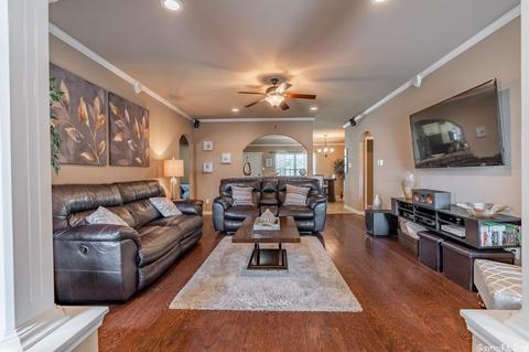 1300 Crossing Loop, Bryant, AR 72022 photo 10