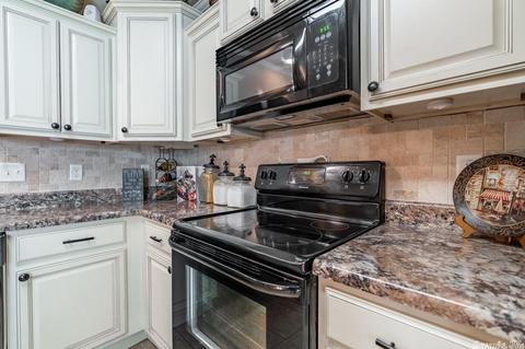 1300 Crossing Loop, Bryant, AR 72022 photo 18