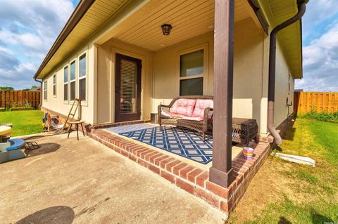 1300 Bobali Gdn, Conway, AR 72034 photo 21