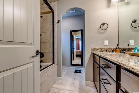 1300 Bobali Gdn, Conway, AR 72034 photo 13