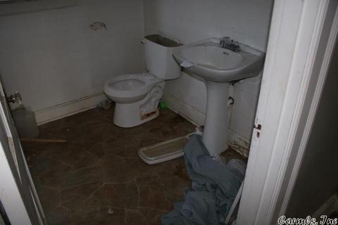 921 W 21st Ave, Pine Bluff, AR 71601 photo 24