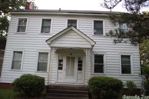 921 W 21st Ave, Pine Bluff, AR 71601 photo 2