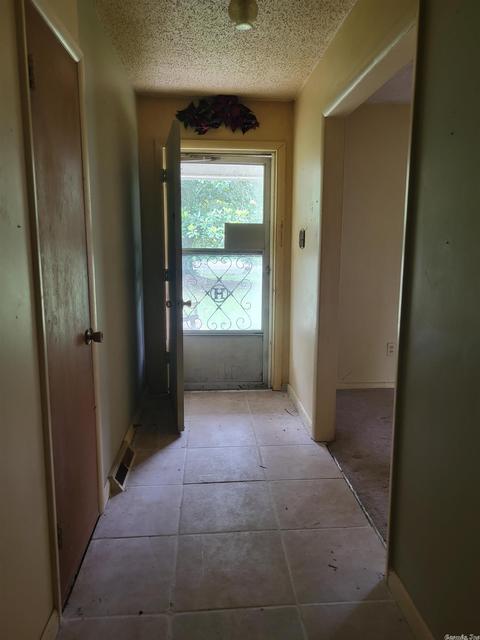 674 6th St, Waldron, AR 72958 photo 8