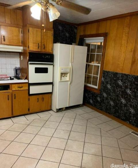 404 N 4th St, Marmaduke, AR 72443 photo 5