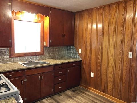 409 S Third St, Benton, AR 72019 photo 10