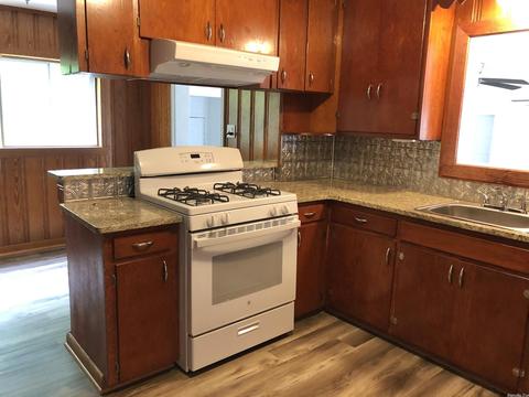 409 S Third St, Benton, AR 72019 photo 9