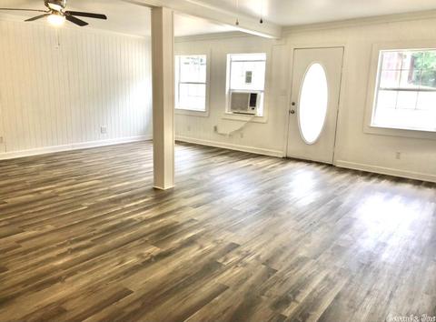 409 S Third St, Benton, AR 72019 photo 22