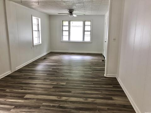 409 S Third St, Benton, AR 72019 photo 4