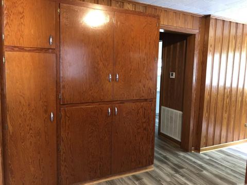 409 S Third St, Benton, AR 72019 photo 11