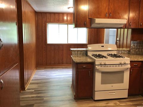 409 S Third St, Benton, AR 72019 photo 13