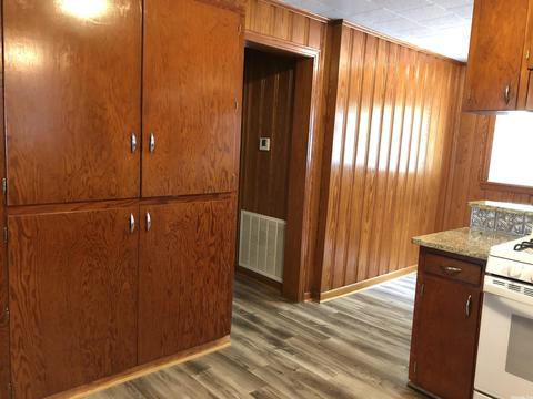 409 S Third St, Benton, AR 72019 photo 12