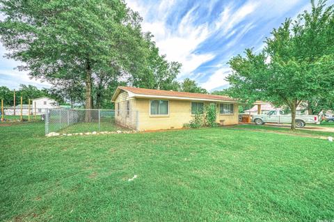 308 Milwee St, Horatio, AR 71842 photo 4