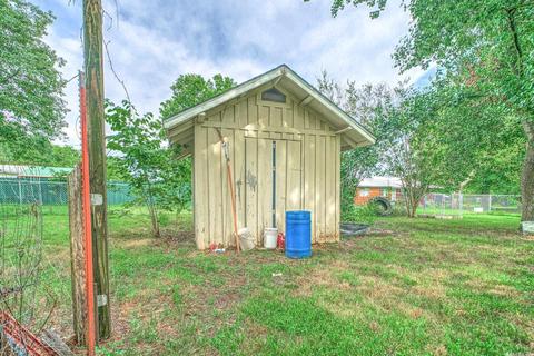 308 Milwee St, Horatio, AR 71842 photo 10