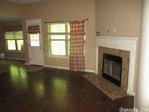 2008 Dandelion Dr, Benton, AR 72019 photo 2