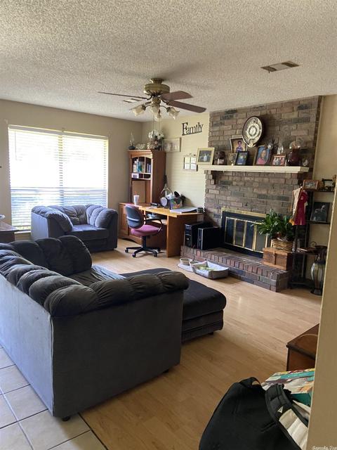 2425 Jessica, Conway, AR 72034 photo 8