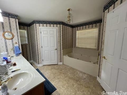 1007 Pinewood Dr, Benton, AR 72019 photo 13