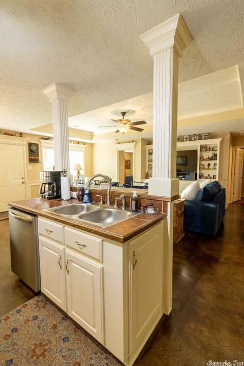 32 Hula Dr, Austin, AR 72007 photo 5