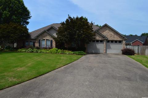 3115 Windcrest Dr, Conway, AR 72034 photo 1