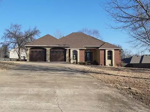 111 Claire Cv, Searcy, AR 72143 photo 1