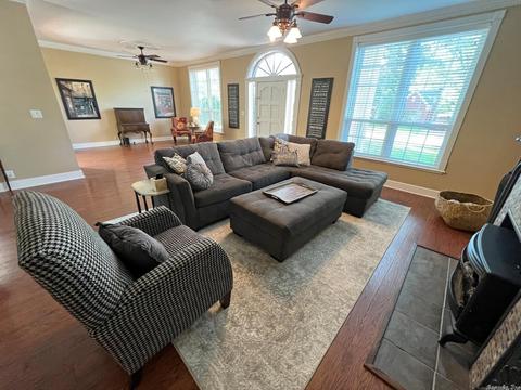 729 Pine Bluff St, Malvern, AR 72104 photo 14