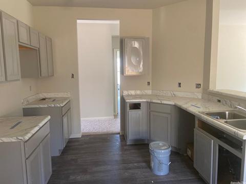 1045 Okeefe Ave, Conway, AR 72032 photo 3