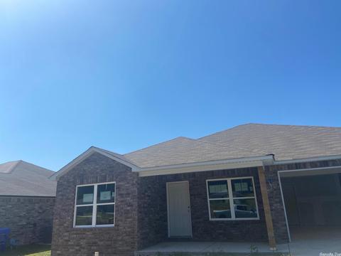 1155 Rockwell Dr, Conway, AR 72032 photo 1