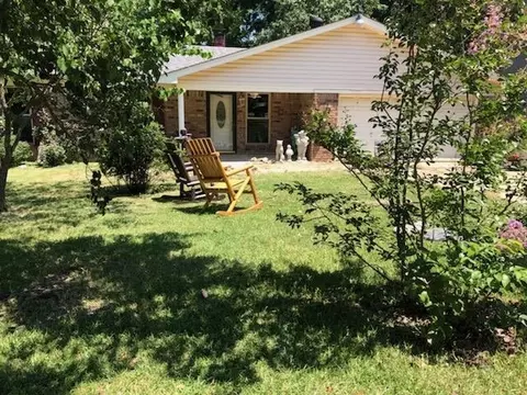 2824 Stivers Blvd, Bryant, AR 72022 photo 2