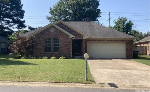 2845 Londonderry Ln, Conway, AR 72034 photo 1
