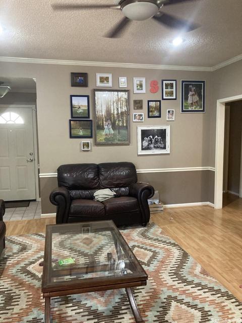 2845 Londonderry Ln, Conway, AR 72034 photo 2