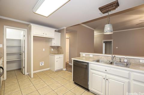 5322 Buckingham Pl, Bryant, AR 72022 photo 16