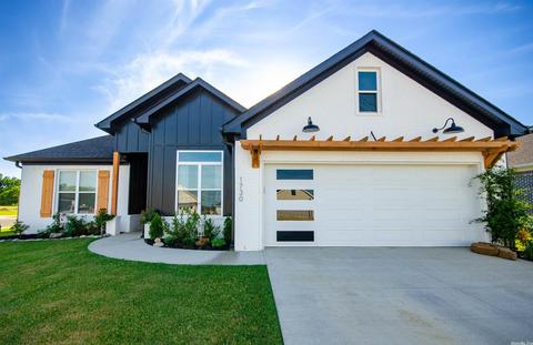 1730 Hobbiton Cir, Conway, AR 72032 photo 1