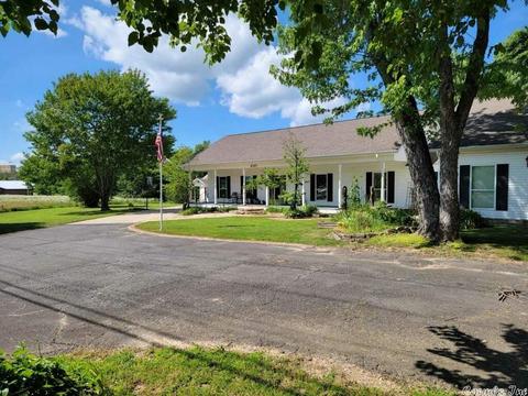 2300 E Main St, Mountain View, AR 72560 photo 3