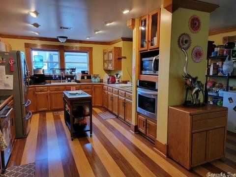 2300 E Main St, Mountain View, AR 72560 photo 12