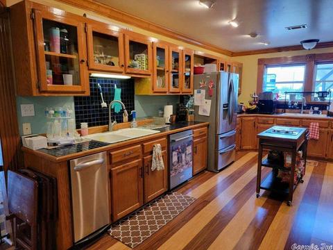 2300 E Main St, Mountain View, AR 72560 photo 9
