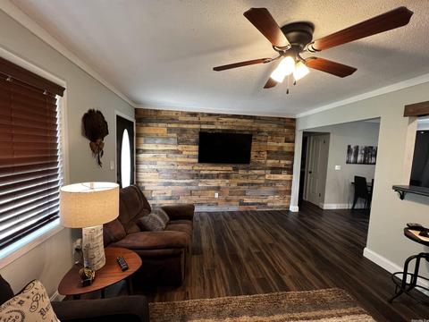 105 Sixth St, Gillham, AR 71841 photo 6