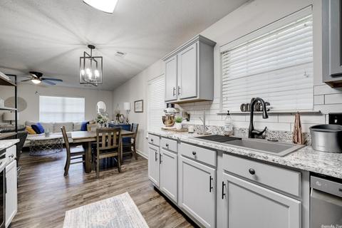 245 Shiloh Dr, Conway, AR 72032 photo 12