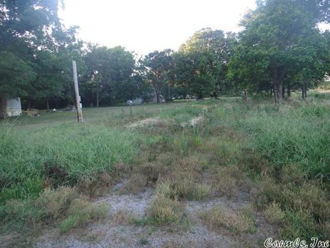 308 E Ash St, Patterson, AR 72123 photo 2