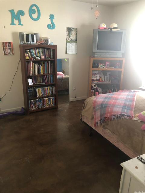 1535 Glory Cv, Benton, AR 72015 photo 4