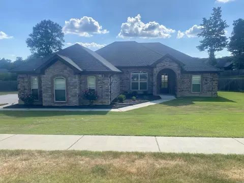 3943 Hampton Dr, Benton, AR 72019 photo 1