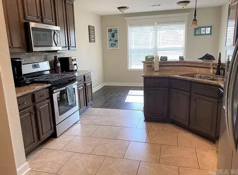 3943 Hampton Dr, Benton, AR 72019 photo 5