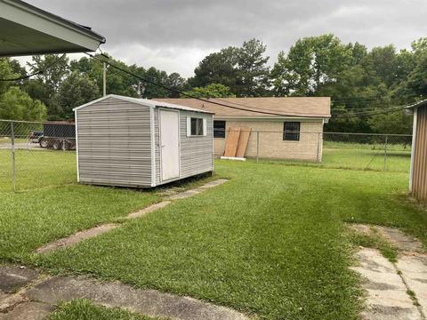 3005 W 16th, Pine Bluff, AR 71603 photo 2