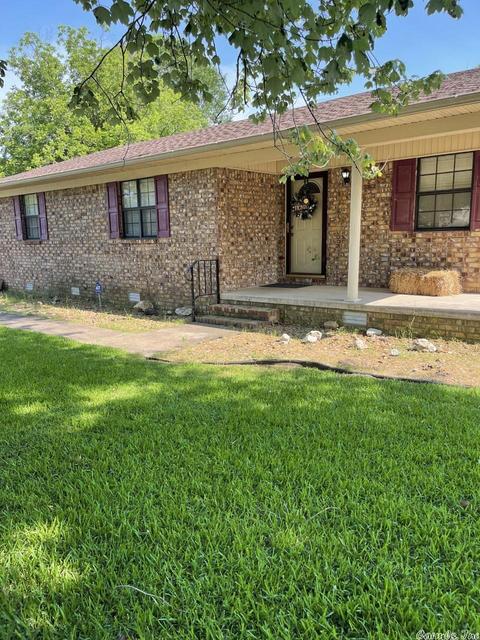 1603 W Iowa, Beebe, AR 72012 photo 2