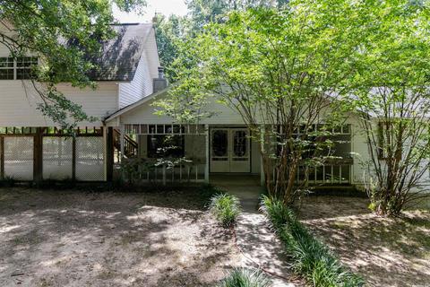 151 North Dr, Conway, AR 72034 photo 1
