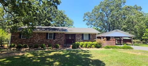 2016 Maple St, Des Arc, AR 72040 photo 1