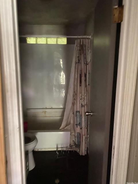 203 Hayes St, Haskell, AR 72015 photo 16